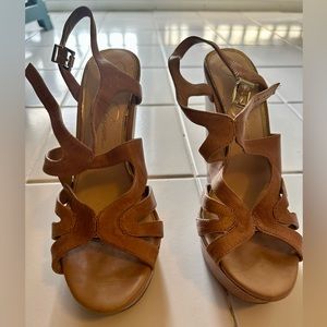 Jessica Simpson wedges